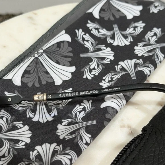 Chrome Hearts Vertical Smile II Black/Silver Glasses